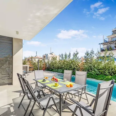 Azure Seaview Garnet